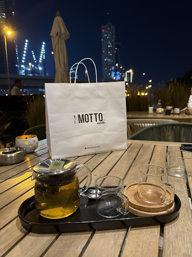 Comentarii opinii despre Made Cafe & Eatery