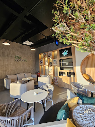 Opinii despre Corner Cafe în Dubai - Hospitality and gastronomy