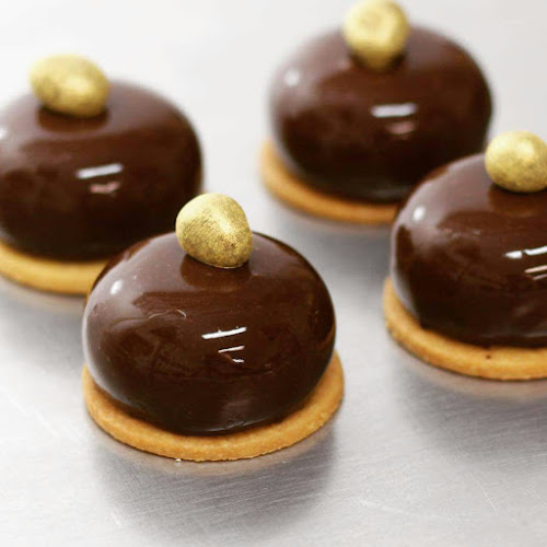 Lamagon Restaurant and Sweets - Dubai