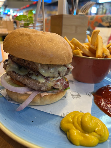 Opinii despre Giraffe World Kitchen în Dubai - Hospitality and gastronomy