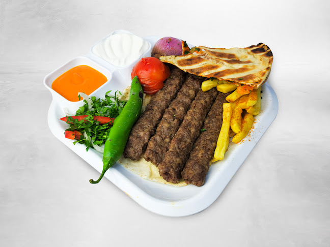 Sallora Restaurants Sweets - Al Ghurair Branch مطعم وحلويات سلورة - فرع الغرير