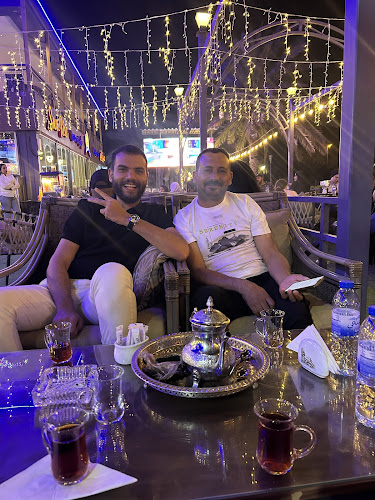 Opinii despre Sunrise Cafe And Restaurant în Ajman - Hospitality and gastronomy