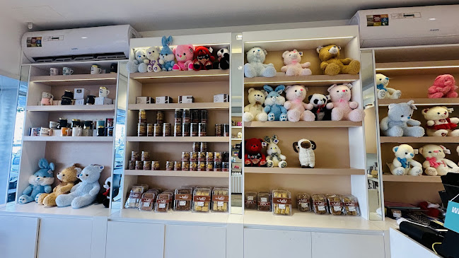 Comentarii opinii despre Jeden - The Cake Expert, Al-Zahra Square, Sharjah, UAE