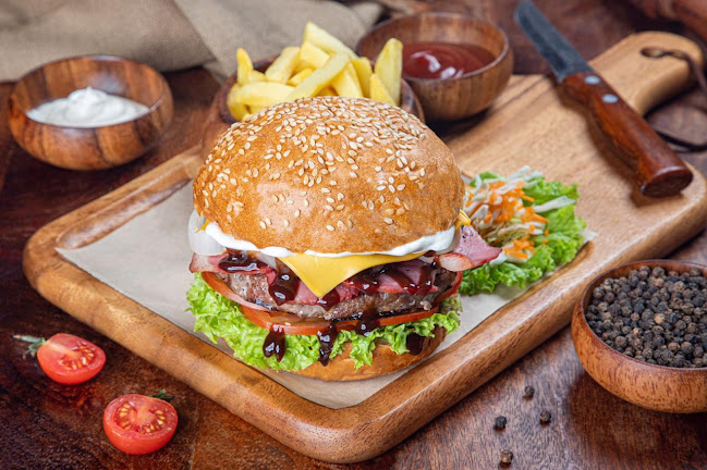 Comentarii opinii despre Piccolo Mondo View بيكولو موندو فيو