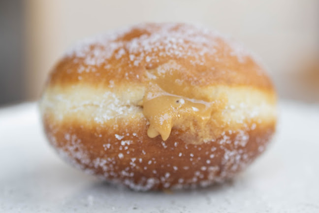 Knead Bakery & Patisserie - Abu Dhabi