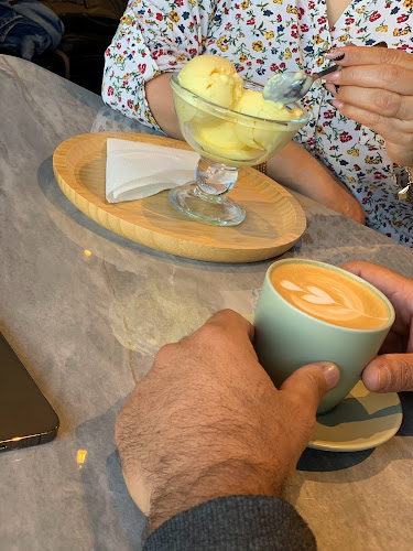 YaQoot ShiraZ - Cafe & Pastry shop ️ - Dubai