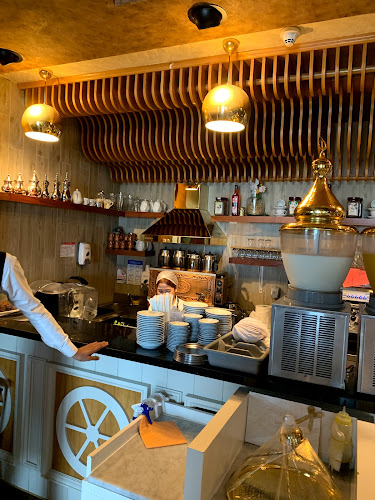 Villa No. 5 - Al Muntazah St - Al Fisht - Al Heerah Suburb - Sharjah