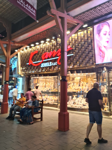 Comentarii opinii despre The Gold Center