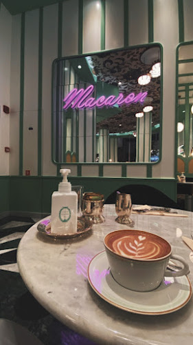 Ladurée - Hospitality and gastronomy