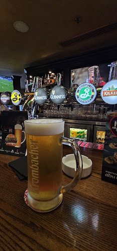 Opinii despre Fado Irish Pub & Restaurent în Abu Dhabi - Hospitality and gastronomy