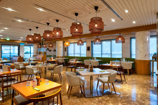 Comentarii opinii despre Alloro