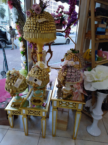 Comentarii opinii despre Labelle Chocolates & Flowers Al Muroor ST - لابيل شارع المرور