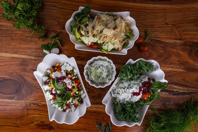 Opinii despre Bosnian Hut Restaurant în Abu Dhabi - Hospitality and gastronomy