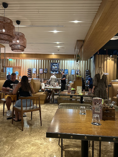 Comentarii opinii despre Alloro