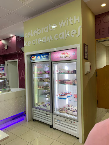 Opinii despre Baskin Robbins- Sharjah Co-Op în Sharjah - Hospitality and gastronomy