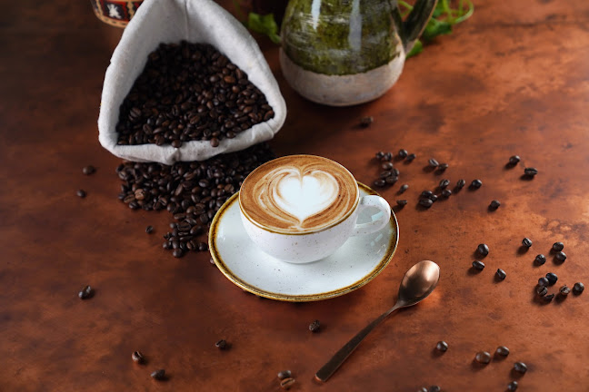 Comentarii opinii despre The Copper Table Bistro | Al Zahia