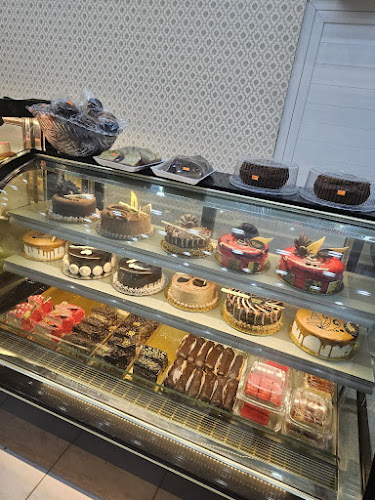 Snabel Al Khadhraa Bakery & Sweets - مخبز وحلويات السنابل الخضراء - Sharjah