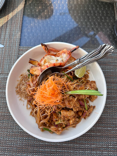 Sontaya Bar and Lounge