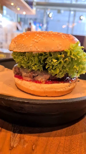 Big Smoke Burger-Box Park - Hospitality and gastronomy