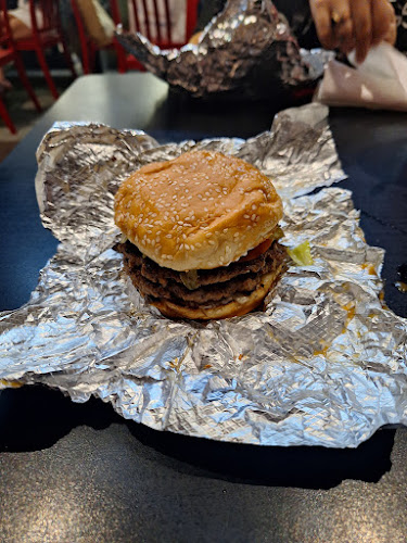 Five Guys Dubai Mall - Hospitality and gastronomy