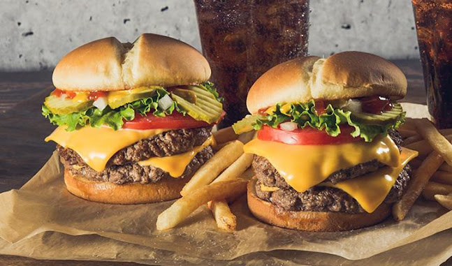 Wayback Burgers - Hospitality and gastronomy