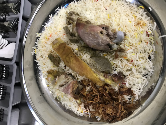 79WW+7Q5 بناية الراحة - Damascus Street - Al Qusais Industrial Area - Al Qusais Industrial Area 4 - Dubai