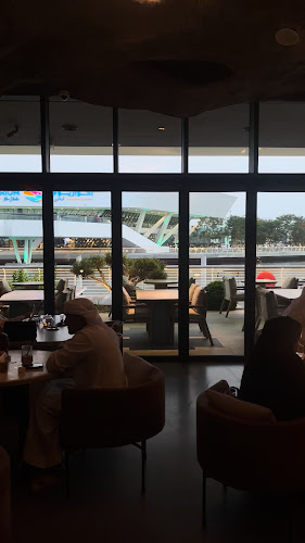 Opinii despre CAVE în Abu Dhabi - Hospitality and gastronomy