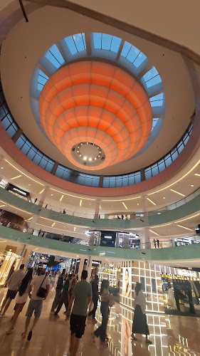 MOISHI - Dubai Mall - Dubai