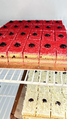 Opinii despre AL MANAL BAKERY LLC مخبز المنال în Ajman - Hospitality and gastronomy