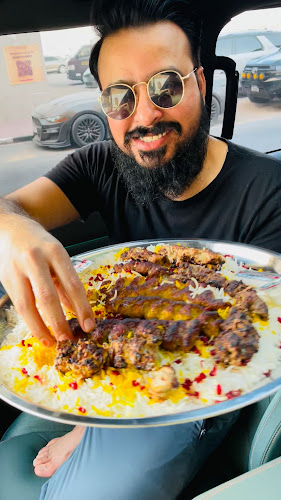 Comentarii opinii despre Dubai Special Kabab Grills مطعم و مشاوی دبی للکباب الخاص