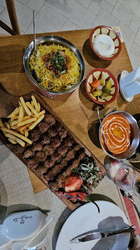 ALHAJARAIN RESTAURANT - مطعم الحجرين - Dubai