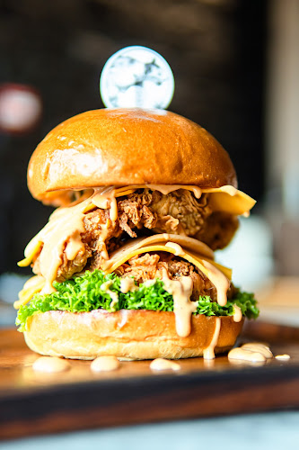 Comentarii opinii despre Crave Restaurant