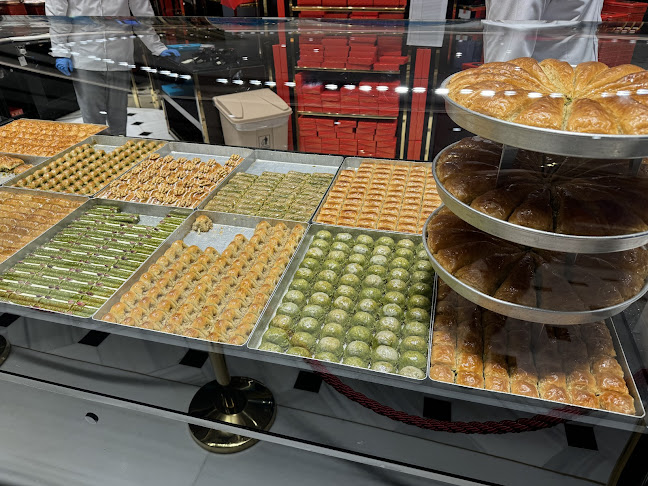 Hakki Zade 1864 - Dubai