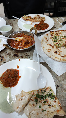 AL AROOS RESTAURANT Jurf Branch 2 - Hospitality and gastronomy