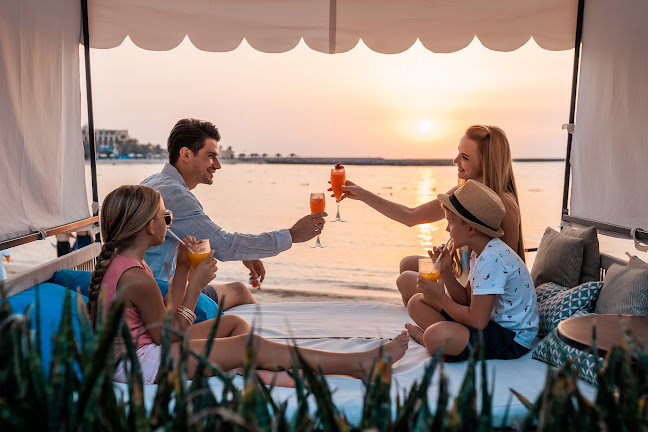 SOL Beach Lounge & Bar - Hospitality and gastronomy