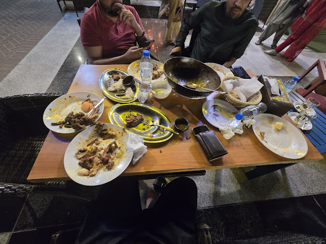 W11 Shisha Lounge & Restaurant