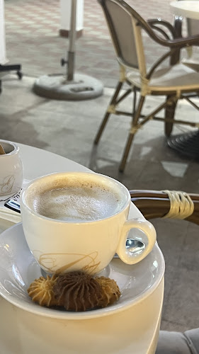 Comentarii opinii despre Gérard Café