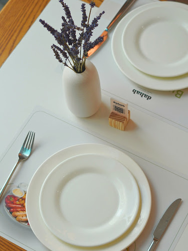 Opinii despre Dahab Restaurant & Cafe în Dubai - Hospitality and gastronomy