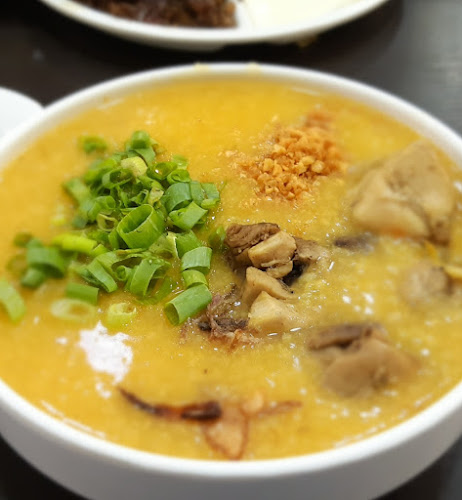 EAThans Lomi Restaurant & Bakery - Hospitality and gastronomy