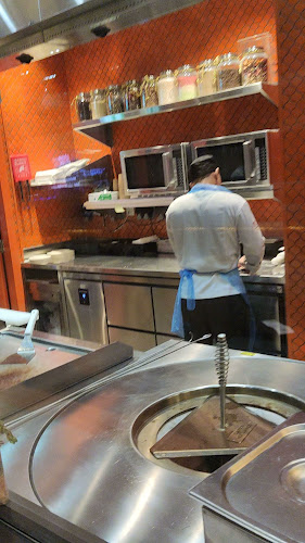 Opinii despre Taste of India, Food Village în Dubai - Hospitality and gastronomy