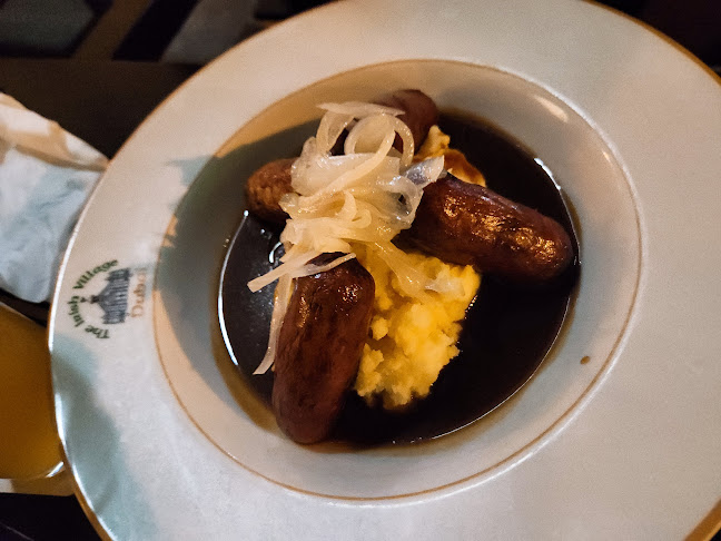 The Irish Village, Al Garhoud