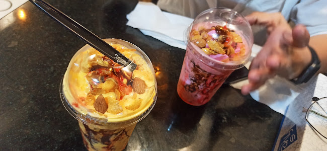 Sandwich Club Restaurant & Cafeteria - Hospitality and gastronomy