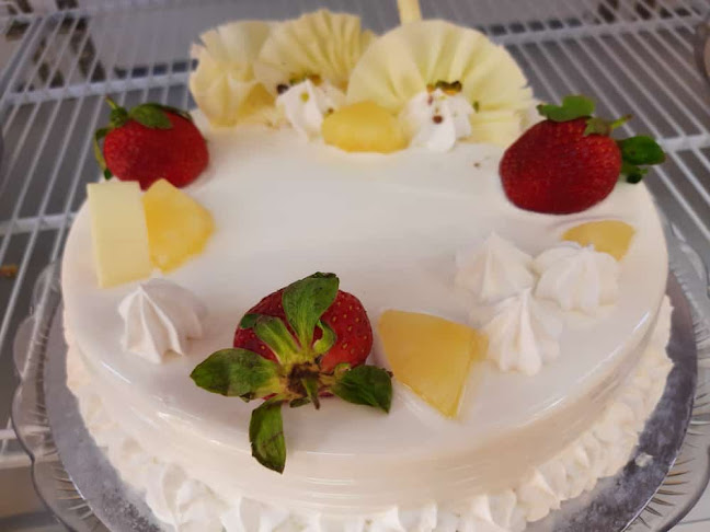 Opinii despre Al Rayah Bakeries în Sharjah - Hospitality and gastronomy