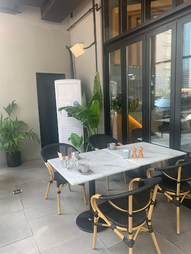 Opinii despre Social Restaurant în Abu Dhabi - Hospitality and gastronomy