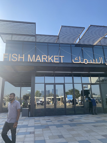 Fish Market - Mina Zayed