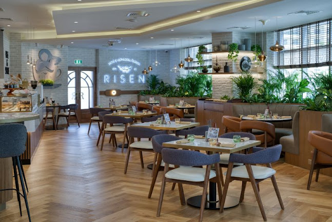 Comentarii opinii despre Risen Café and Artisanal Bakery, Barsha Heights