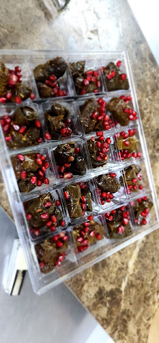 Azakaa waraq enab - Hospitality and gastronomy