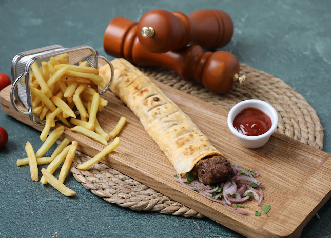 Efendi Istanbul Restaurant. مطعم إفندي اسطنبول