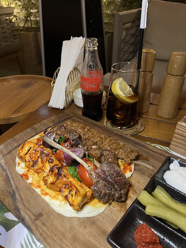 Comentarii opinii despre AVE Dubai