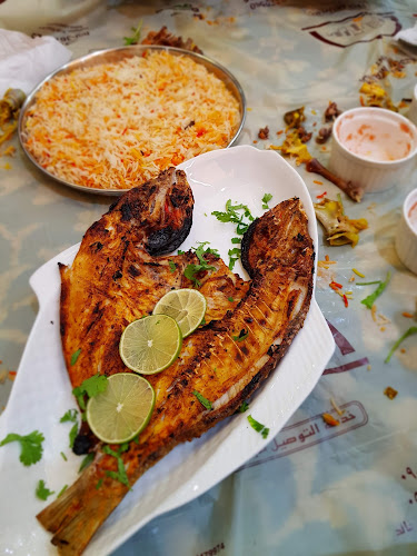 Rughaylat Rd - Saih Alkhor Suburb - Sharjah